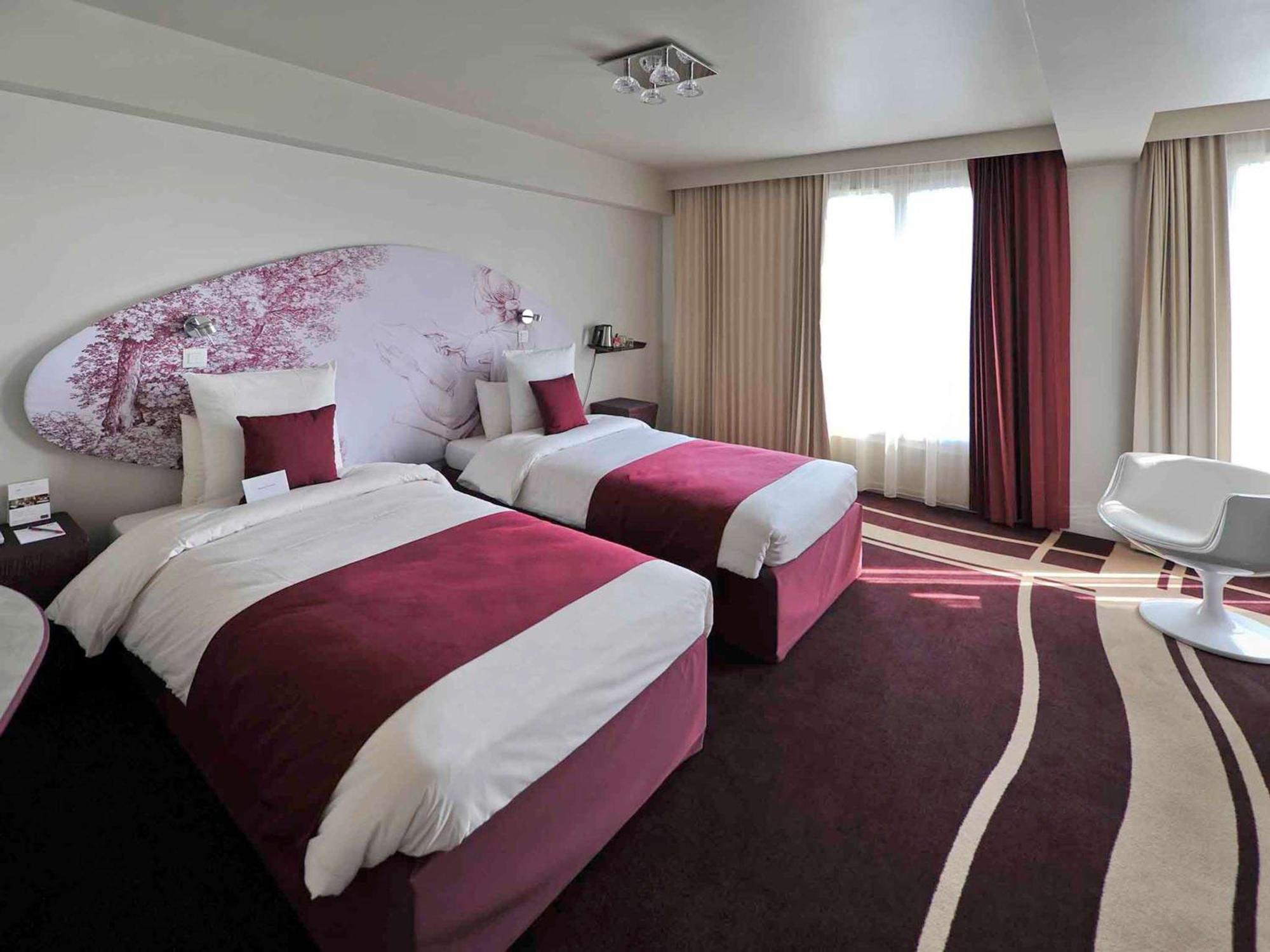 Mercure Paris Bastille Marais Exterior foto